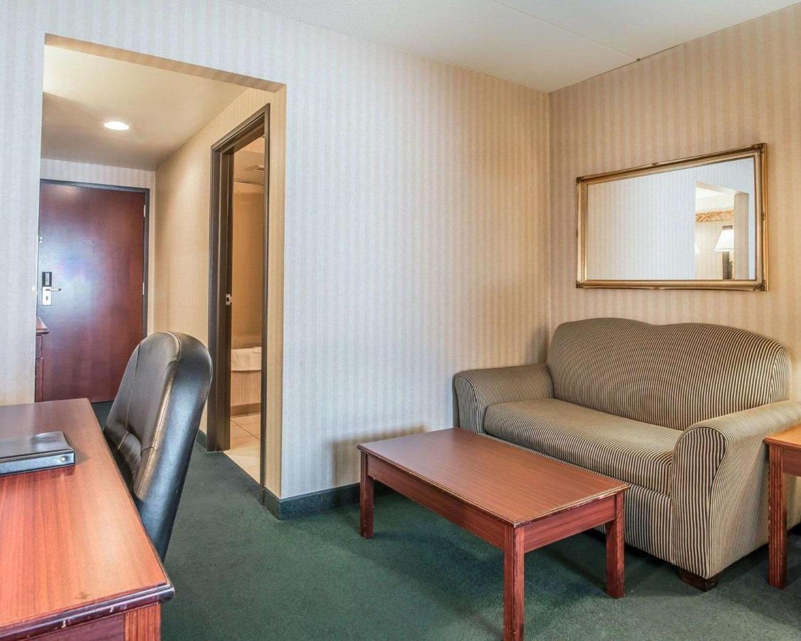 The Marx Hotel - Downtown - University Area Oneonta Kültér fotó